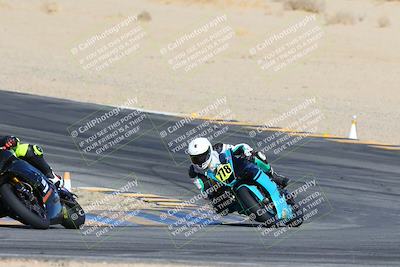 media/Jan-12-2025-CVMA (Sun) [[be1d2b16e3]]/Race 3-Amateur Supersport Middleweight/